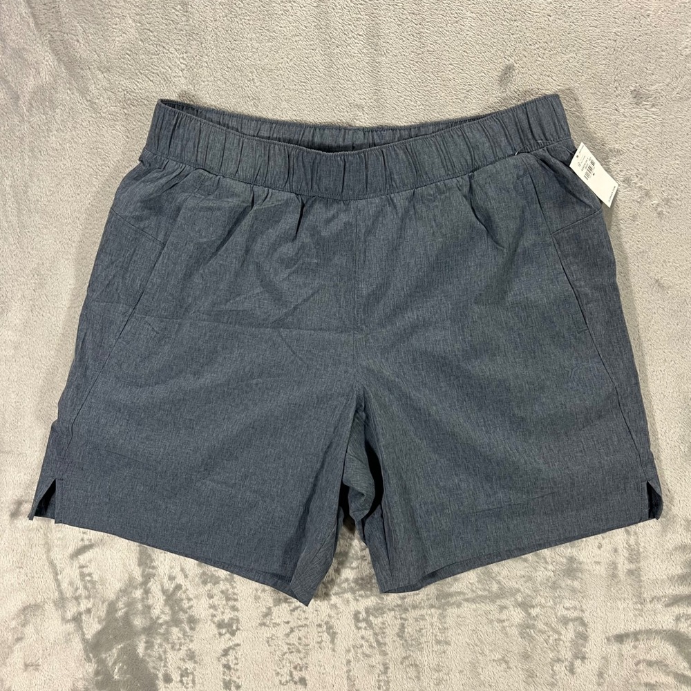OLD NAVY Stretch Tech Shorts Mens Medium Gray NWT Go Dry Lined Athletic 7 Inseam